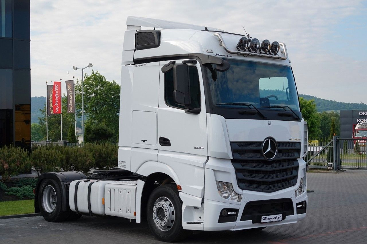 Mercedes-Benz ACTROS 1845 / STREAM SPACE / 2017 ROK - 트랙터 유닛 : 사진 1 Mercedes-Benz ACTROS 1845 / STREAM SPACE / 2017 ROK - 트랙터 유닛 : 사진 1