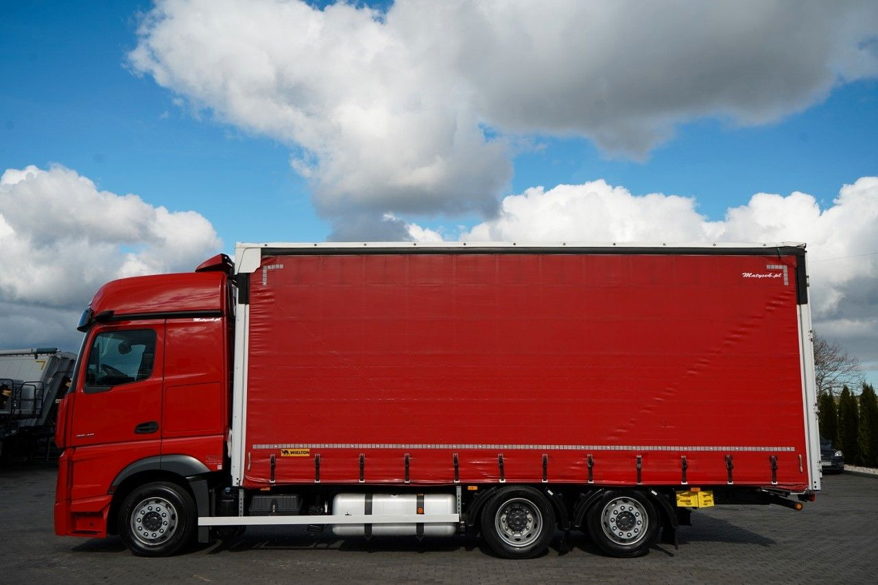 Mercedes-Benz ACTROS 2545 / SOLÓWKA / 6x2 / OŚ PODNOSZONA / B - 커튼사이더 트럭 : 사진 2 Mercedes-Benz ACTROS 2545 / SOLÓWKA / 6x2 / OŚ PODNOSZONA / B - 커튼사이더 트럭 : 사진 2