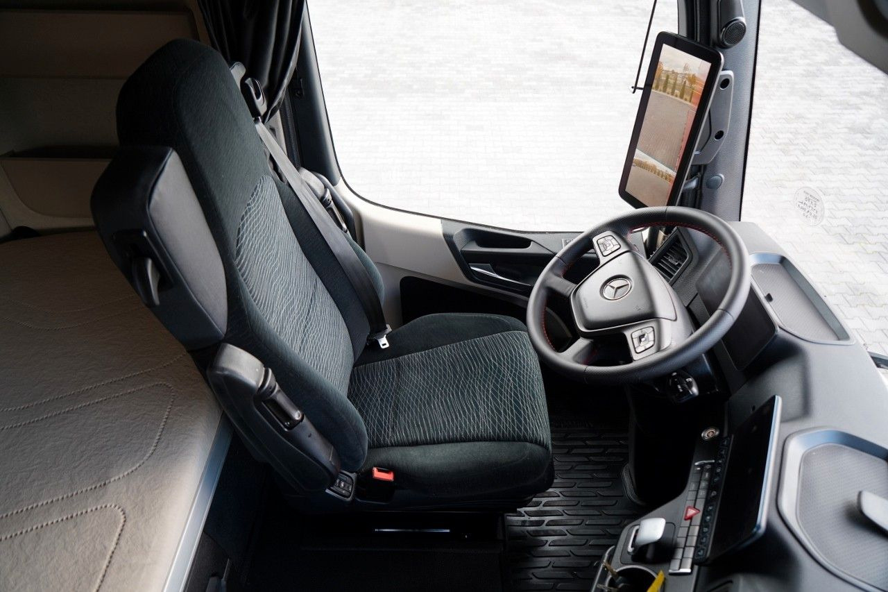 리스 Mercedes-Benz ACTROS 2545 / SOLÓWKA / 6x2 / OŚ PODNOSZONA / B Mercedes-Benz ACTROS 2545 / SOLÓWKA / 6x2 / OŚ PODNOSZONA / B : 사진 27 리스 Mercedes-Benz ACTROS 2545 / SOLÓWKA / 6x2 / OŚ PODNOSZONA / B Mercedes-Benz ACTROS 2545 / SOLÓWKA / 6x2 / OŚ PODNOSZONA / B : 사진 27