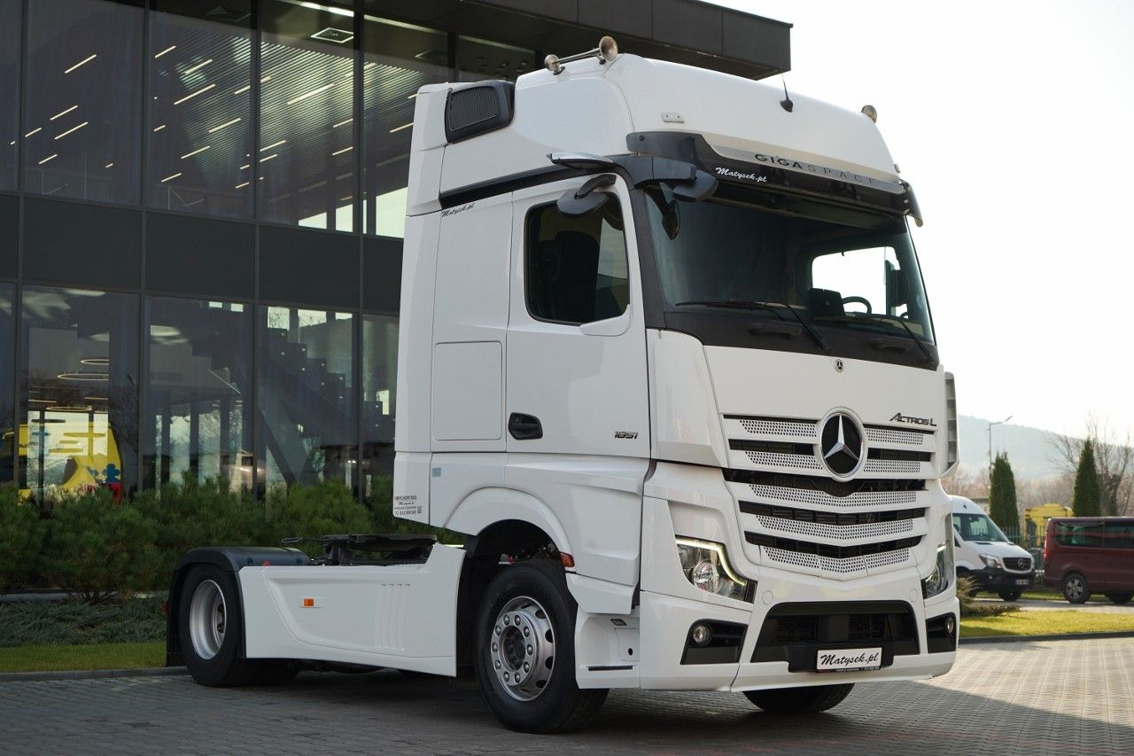 Mercedes-Benz ACTROS L 1851 / GIGA SPACE / RETARDER / 2022 R - 트랙터 유닛 : 사진 5 Mercedes-Benz ACTROS L 1851 / GIGA SPACE / RETARDER / 2022 R - 트랙터 유닛 : 사진 5