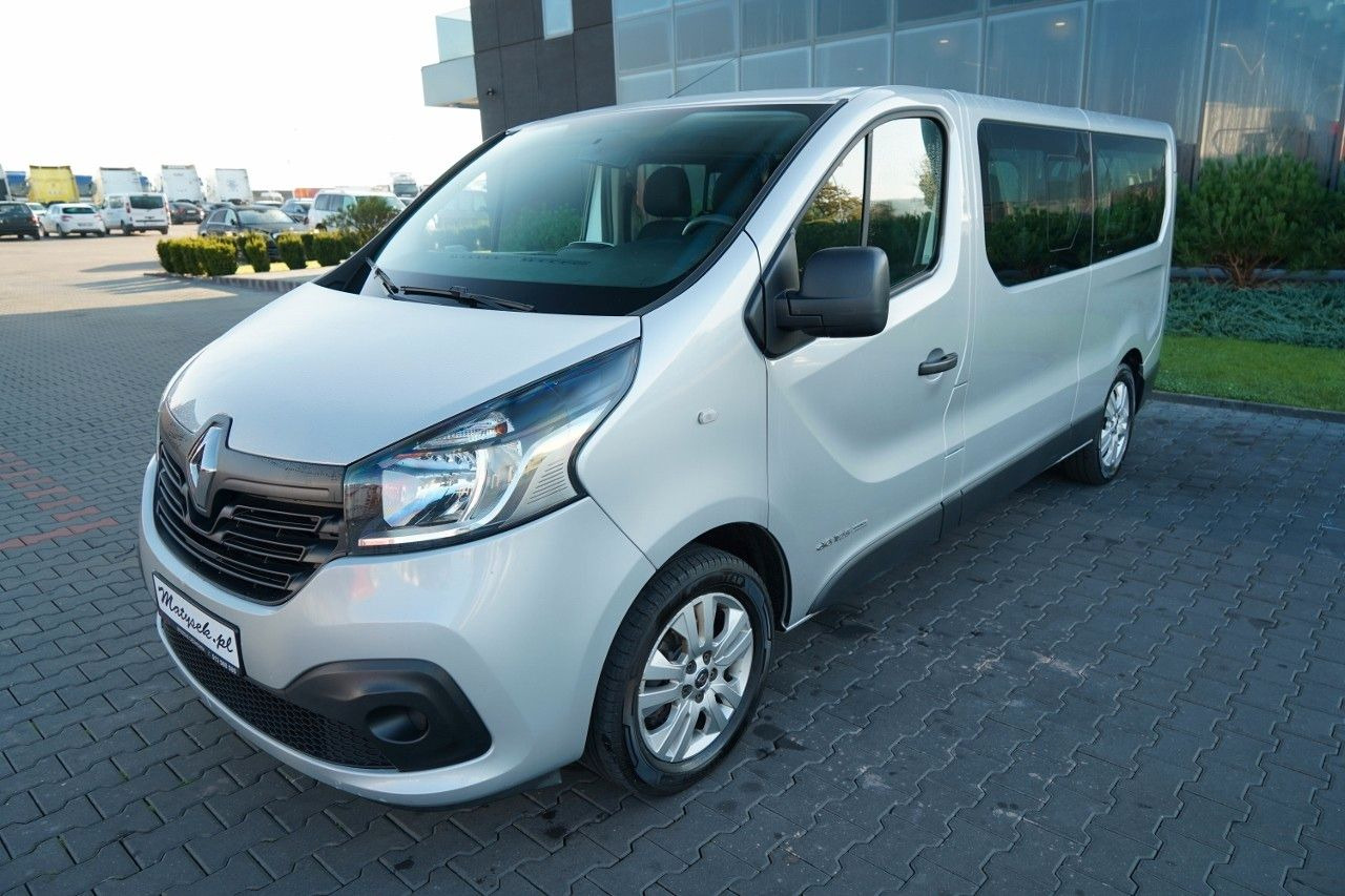 Renault TRAFIC 125 DCI / BUS / 9 MIEJSC / 2017 ROK / PO - 승합차 : 사진 2 Renault TRAFIC 125 DCI / BUS / 9 MIEJSC / 2017 ROK / PO - 승합차 : 사진 2
