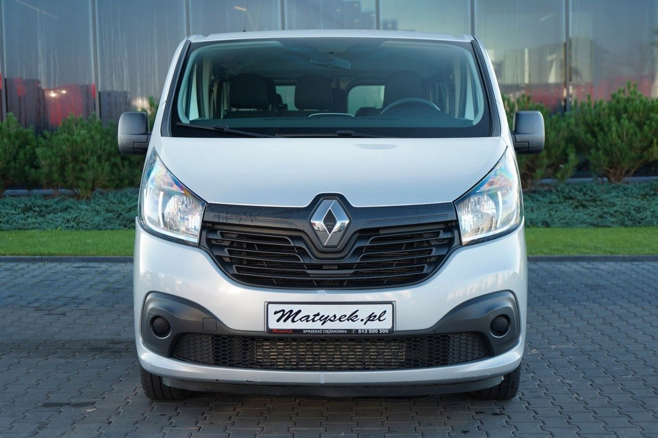 Renault TRAFIC 125 DCI / BUS / 9 MIEJSC / 2017 ROK / PO - 승합차 : 사진 3 Renault TRAFIC 125 DCI / BUS / 9 MIEJSC / 2017 ROK / PO - 승합차 : 사진 3