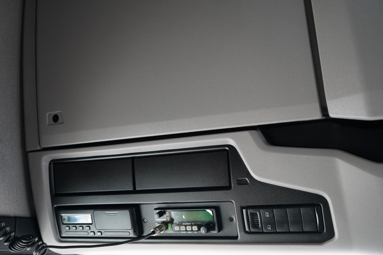 트랙터 유닛 Scania S 500 / RETARDER / I-PARK COOL / FULL AIRMATIC : 사진 33 트랙터 유닛 Scania S 500 / RETARDER / I-PARK COOL / FULL AIRMATIC : 사진 33