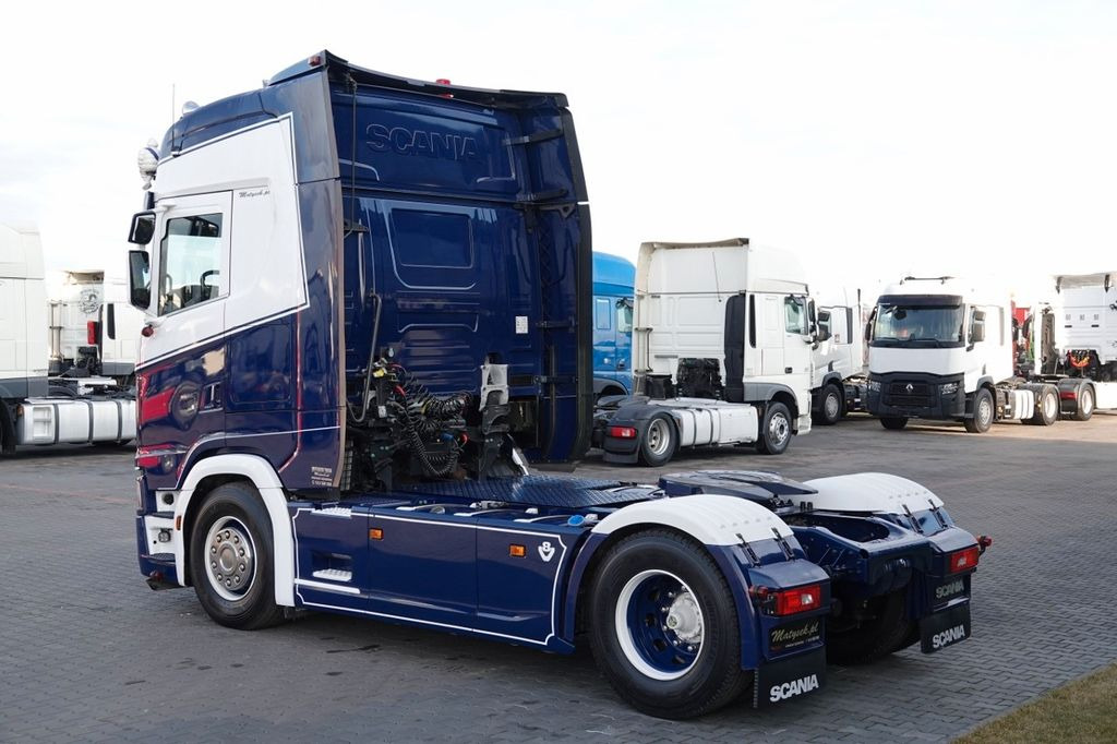 Scania S 580 / V8 / RETARDER / FULL AIRMATIC / I-PARK C - 트랙터 유닛 : 사진 4 Scania S 580 / V8 / RETARDER / FULL AIRMATIC / I-PARK C - 트랙터 유닛 : 사진 4
