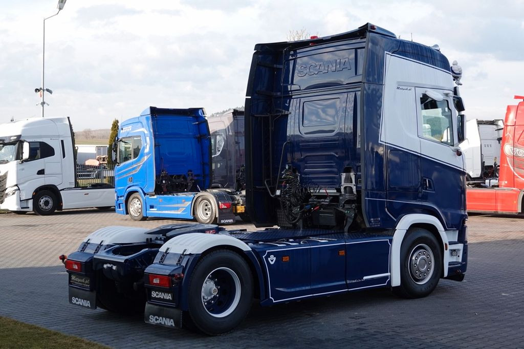 Scania S 580 / V8 / RETARDER / FULL AIRMATIC / I-PARK C - 트랙터 유닛 : 사진 5 Scania S 580 / V8 / RETARDER / FULL AIRMATIC / I-PARK C - 트랙터 유닛 : 사진 5