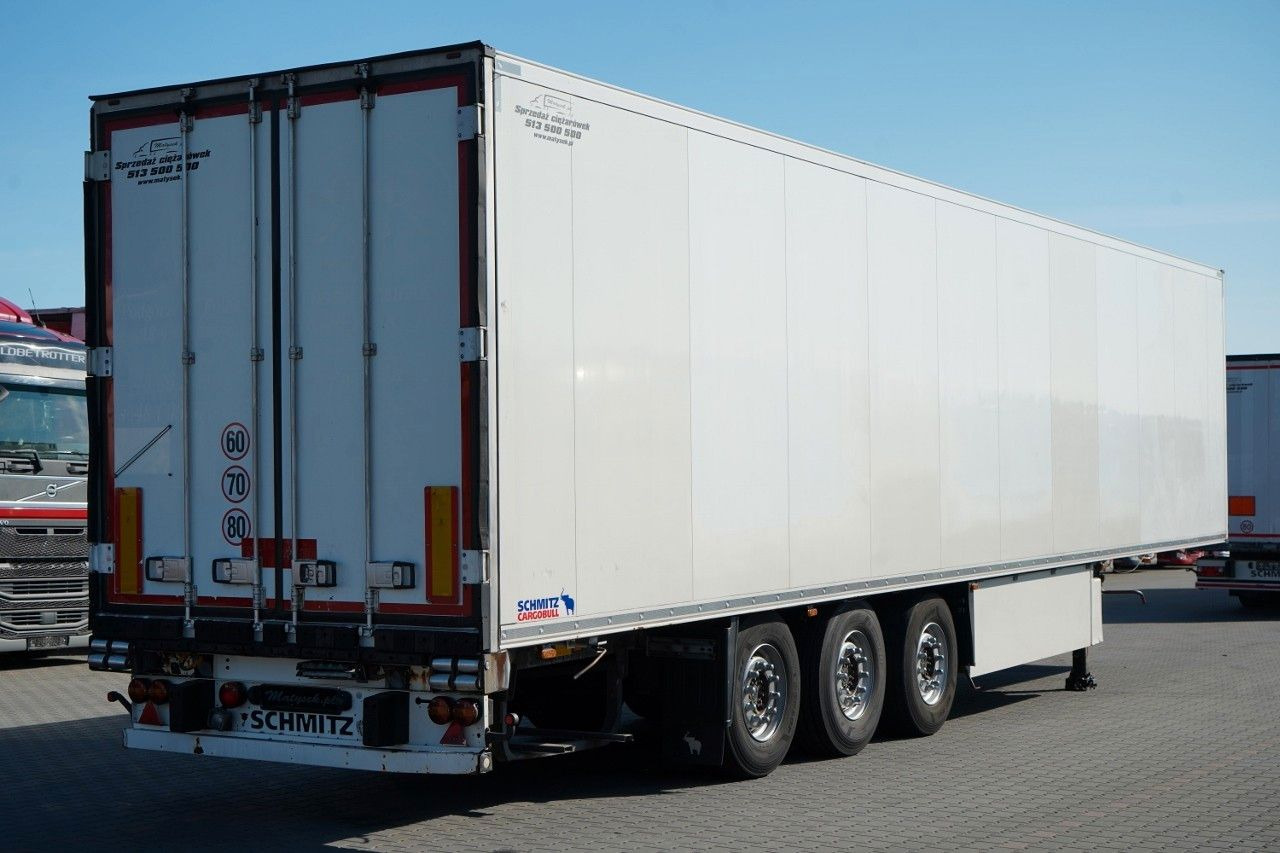 Schmitz Cargobull / CHŁODNIA / THERMO KING SLX 300 / HAKÓWKA / OŚ - 냉동 세미 트레일러 : 사진 4 Schmitz Cargobull / CHŁODNIA / THERMO KING SLX 300 / HAKÓWKA / OŚ - 냉동 세미 트레일러 : 사진 4