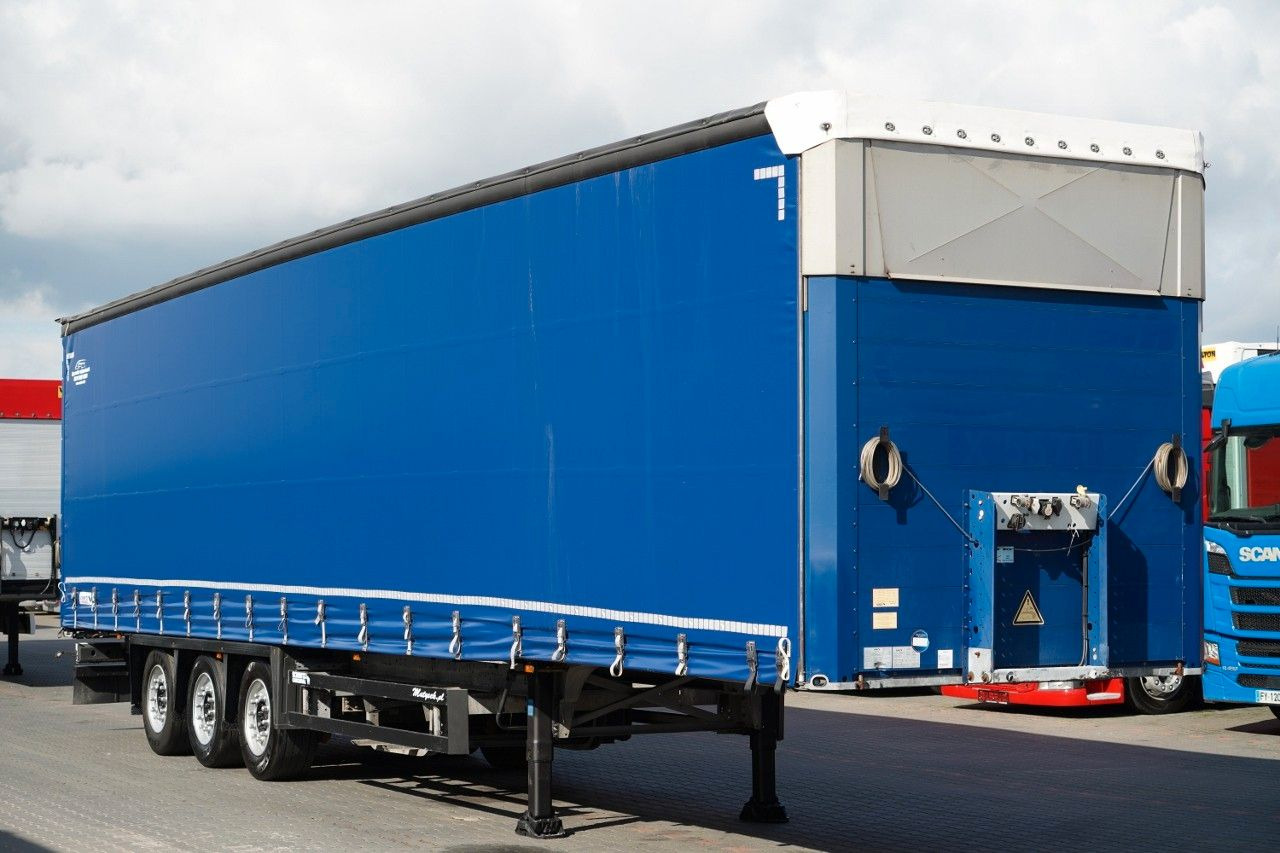 Schmitz Cargobull FIRANKA VARIOS / PODNOSZONY DACH / OPONY 385/55 - 커튼사이더 세미 트레일러 : 사진 1 Schmitz Cargobull FIRANKA VARIOS / PODNOSZONY DACH / OPONY 385/55 - 커튼사이더 세미 트레일러 : 사진 1