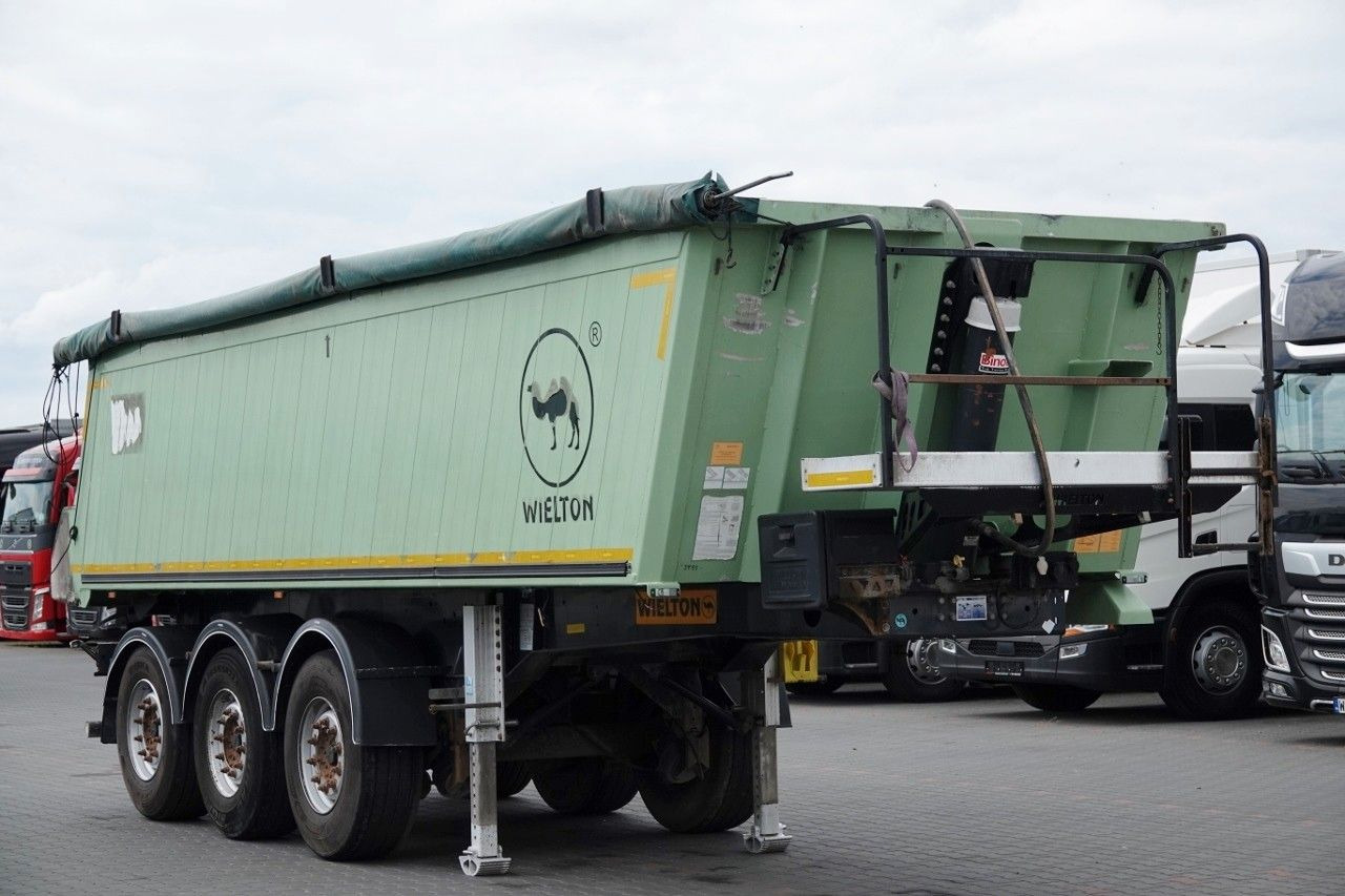 Schmitz Cargobull WYWROTKA 40 M3 / MULDA ALUMINIOWA / OŚ PODNOSZON - 덤프 세미 트레일러 : 사진 1 Schmitz Cargobull WYWROTKA 40 M3 / MULDA ALUMINIOWA / OŚ PODNOSZON - 덤프 세미 트레일러 : 사진 1