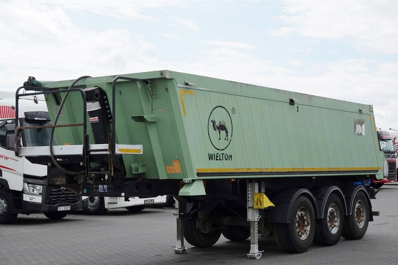 Schmitz Cargobull WYWROTKA 40 M3 / MULDA ALUMINIOWA / OŚ PODNOSZON - 덤프 세미 트레일러 : 사진 2 Schmitz Cargobull WYWROTKA 40 M3 / MULDA ALUMINIOWA / OŚ PODNOSZON - 덤프 세미 트레일러 : 사진 2