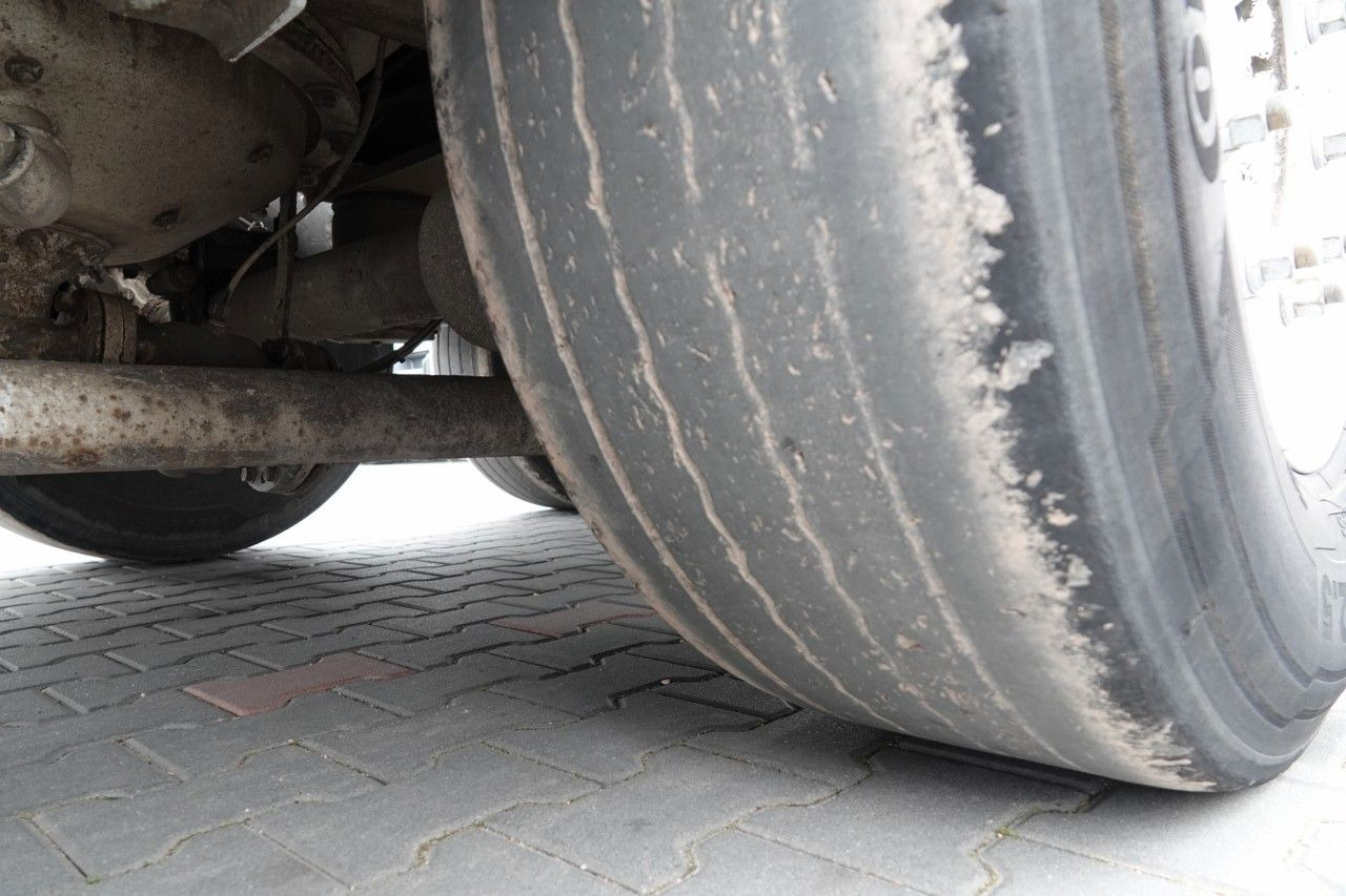 사일로 세미 트레일러 Spitzer CEMENTONACZEPA / 43 000 L / SILOS / 3 KOMORY / O : 사진 15 사일로 세미 트레일러 Spitzer CEMENTONACZEPA / 43 000 L / SILOS / 3 KOMORY / O : 사진 15