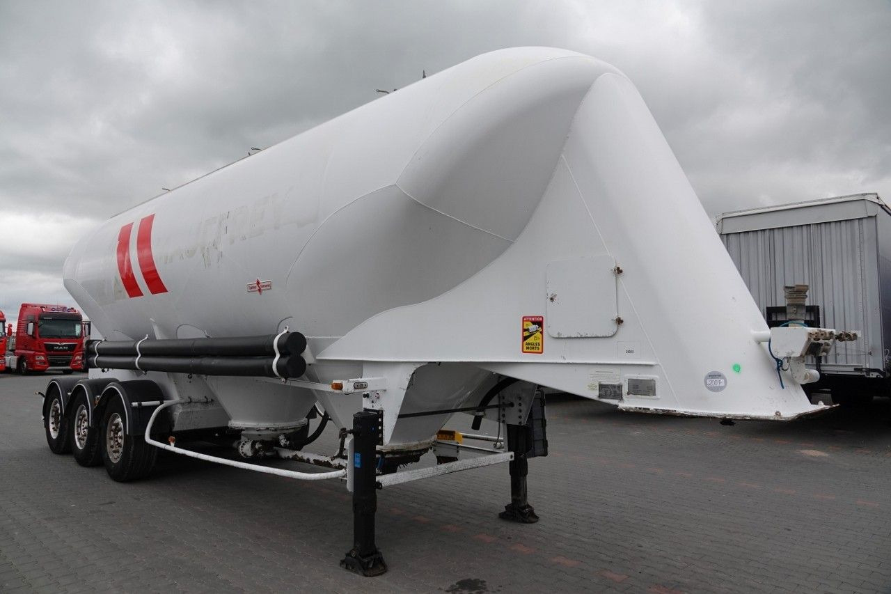 사일로 세미 트레일러 Spitzer CEMENTONACZEPA / 43 000 L / SILOS / 3 KOMORY / O : 사진 8 사일로 세미 트레일러 Spitzer CEMENTONACZEPA / 43 000 L / SILOS / 3 KOMORY / O : 사진 8