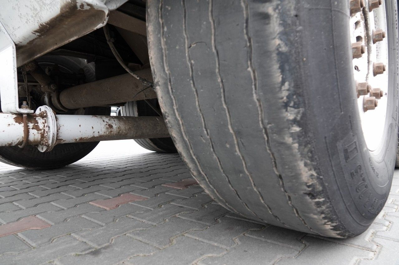 사일로 세미 트레일러 Spitzer CEMENTONACZEPA / 43 000 L / SILOS / 3 KOMORY / O : 사진 14 사일로 세미 트레일러 Spitzer CEMENTONACZEPA / 43 000 L / SILOS / 3 KOMORY / O : 사진 14