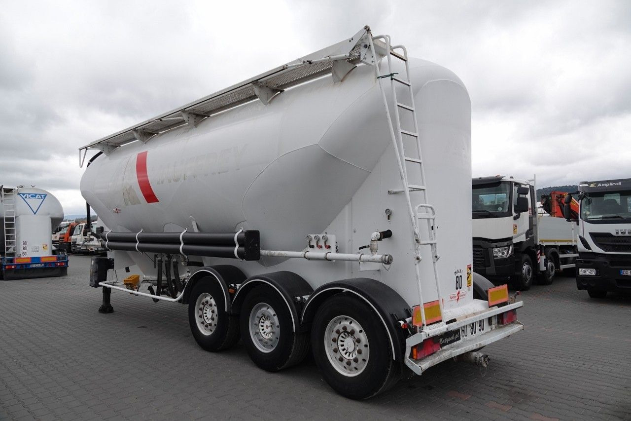 Spitzer CEMENTONACZEPA / 43 000 L / SILOS / 3 KOMORY / O - 사일로 세미 트레일러 : 사진 4 Spitzer CEMENTONACZEPA / 43 000 L / SILOS / 3 KOMORY / O - 사일로 세미 트레일러 : 사진 4