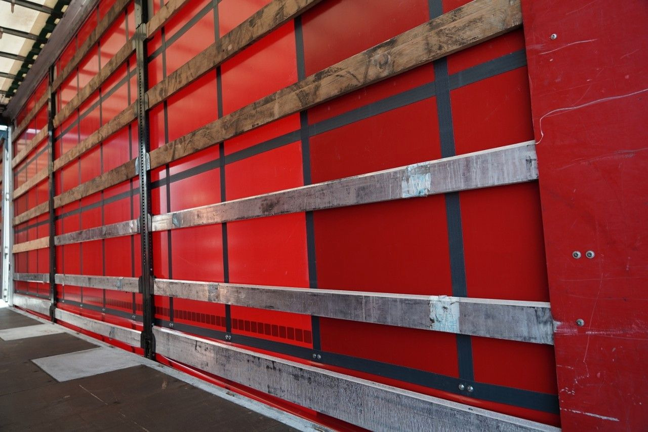 커튼사이더 트럭 Volvo FH 460 / ZESTAW TANDEM / 120 M3 / PRZEJAZDOWY / : 사진 19 커튼사이더 트럭 Volvo FH 460 / ZESTAW TANDEM / 120 M3 / PRZEJAZDOWY / : 사진 19