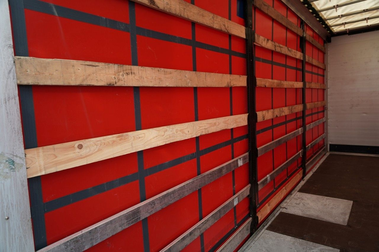 커튼사이더 트럭 Volvo FH 460 / ZESTAW TANDEM / 120 M3 / PRZEJAZDOWY / : 사진 23 커튼사이더 트럭 Volvo FH 460 / ZESTAW TANDEM / 120 M3 / PRZEJAZDOWY / : 사진 23