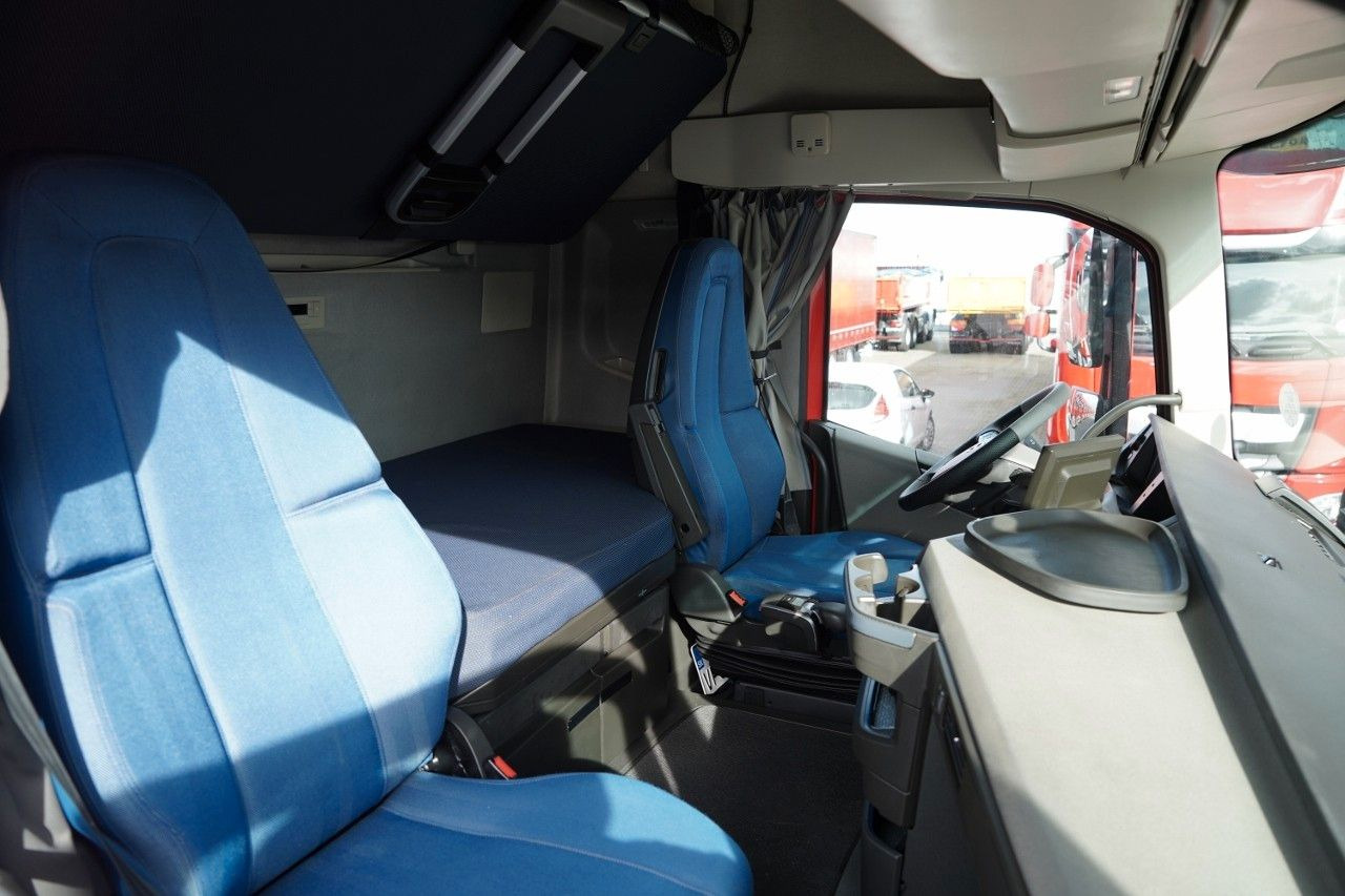 커튼사이더 트럭 Volvo FH 460 / ZESTAW TANDEM / 120 M3 / PRZEJAZDOWY / : 사진 44 커튼사이더 트럭 Volvo FH 460 / ZESTAW TANDEM / 120 M3 / PRZEJAZDOWY / : 사진 44