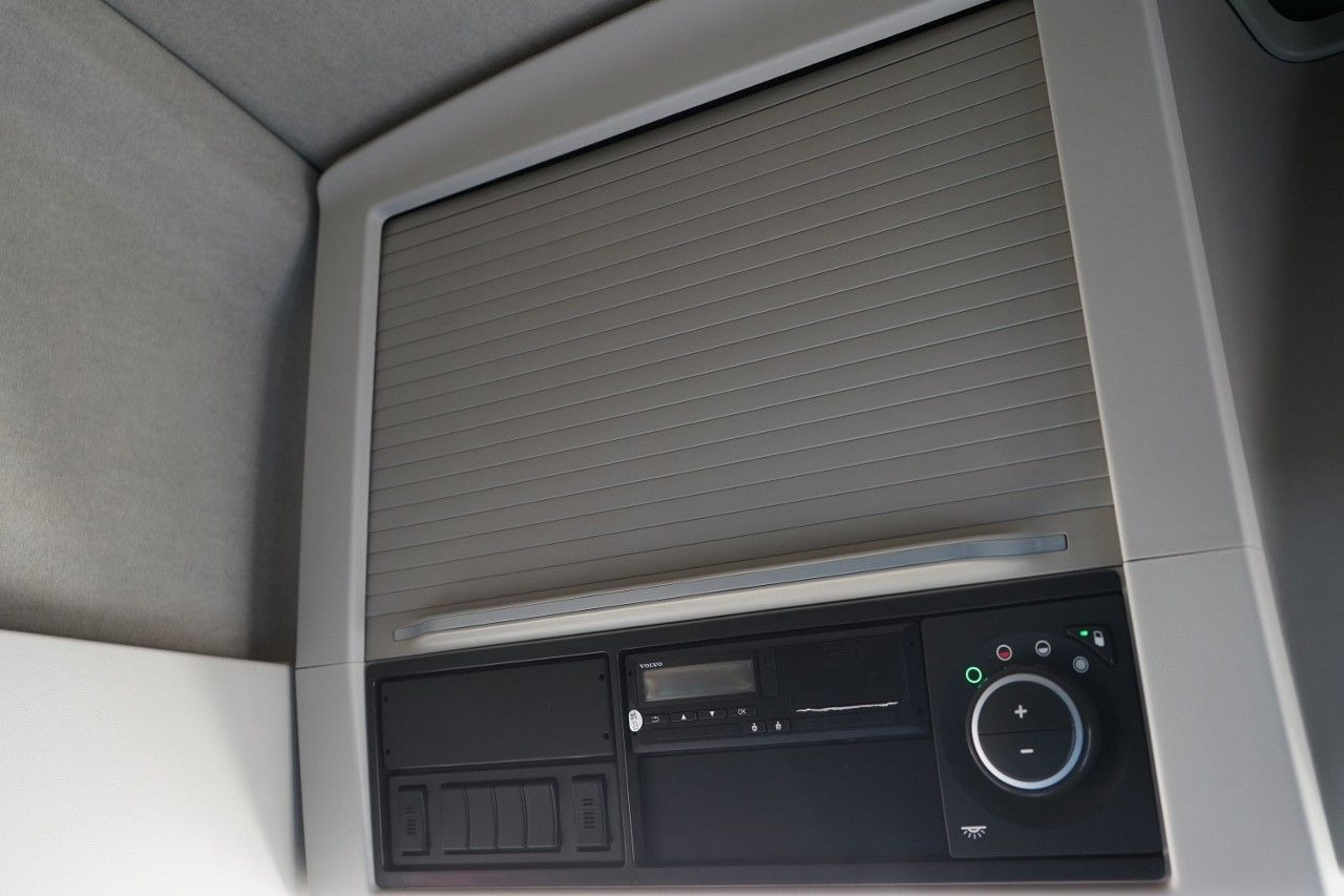 커튼사이더 트럭 Volvo FH 460 / ZESTAW TANDEM / 120 M3 / PRZEJAZDOWY / : 사진 42 커튼사이더 트럭 Volvo FH 460 / ZESTAW TANDEM / 120 M3 / PRZEJAZDOWY / : 사진 42