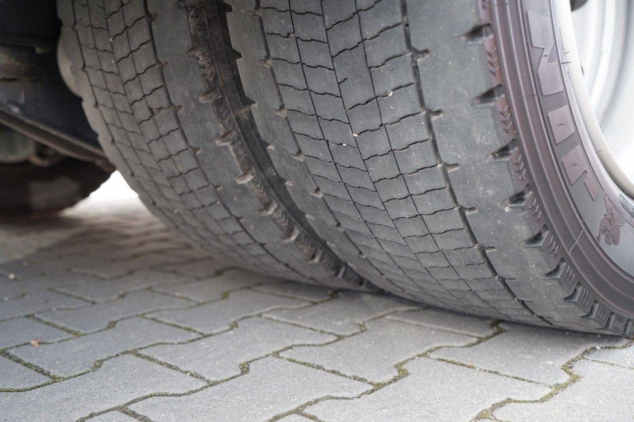 커튼사이더 트럭 Volvo FH 460 / ZESTAW TANDEM / 120 M3 / PRZEJAZDOWY / : 사진 28 커튼사이더 트럭 Volvo FH 460 / ZESTAW TANDEM / 120 M3 / PRZEJAZDOWY / : 사진 28