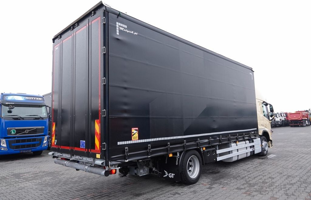 Volvo FM 380 / FIRANKA- 7,7 m / 60m3 / PODNOSZONY DACH - 커튼사이더 트럭 : 사진 4 Volvo FM 380 / FIRANKA- 7,7 m / 60m3 / PODNOSZONY DACH - 커튼사이더 트럭 : 사진 4