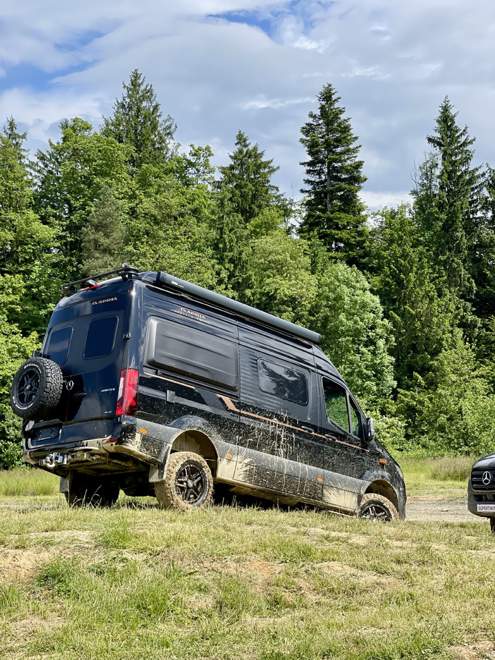 ADRIA Super Twin 600 SP - 캠핑 밴 : 사진 4 ADRIA Super Twin 600 SP - 캠핑 밴 : 사진 4