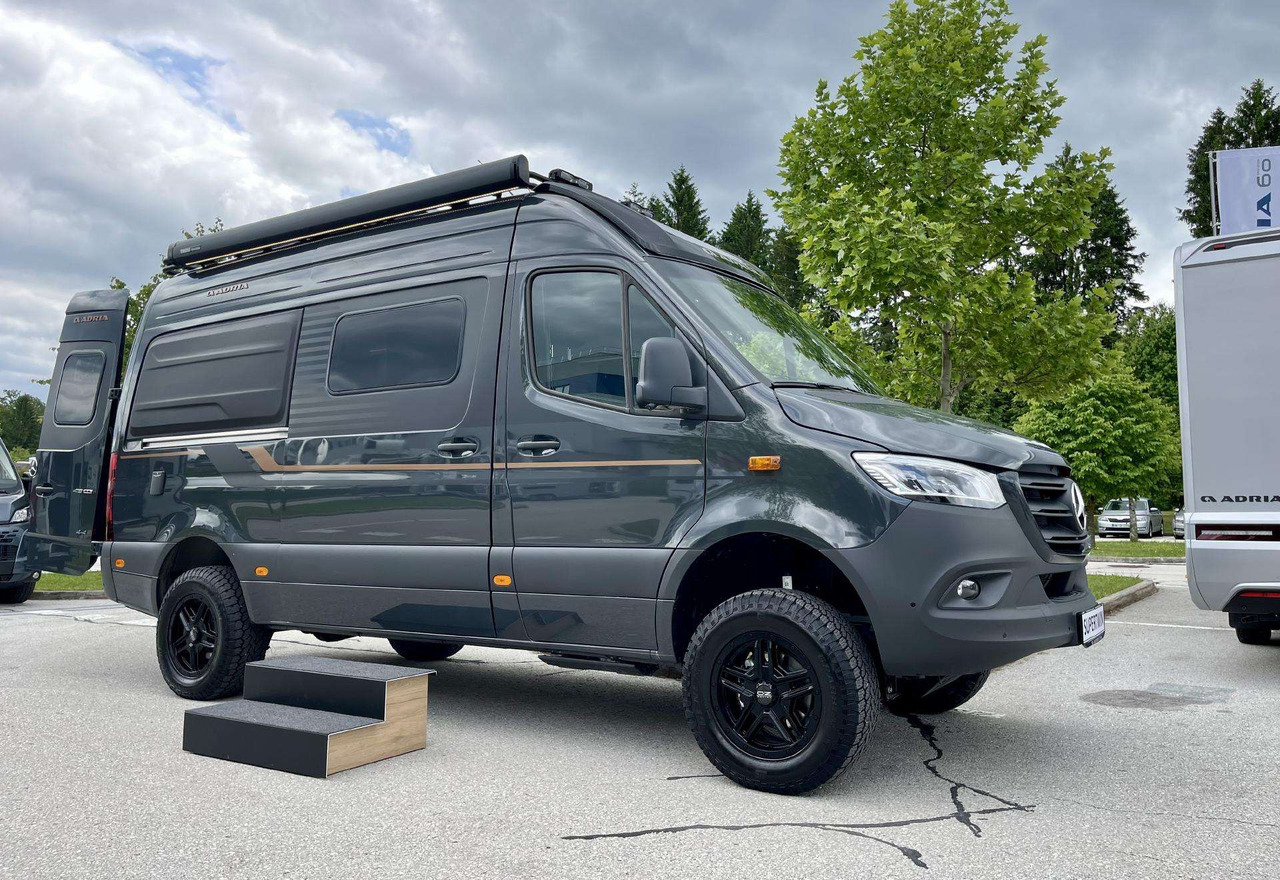 Adria Super Twin - 캠핑 밴 : 사진 5 Adria Super Twin - 캠핑 밴 : 사진 5
