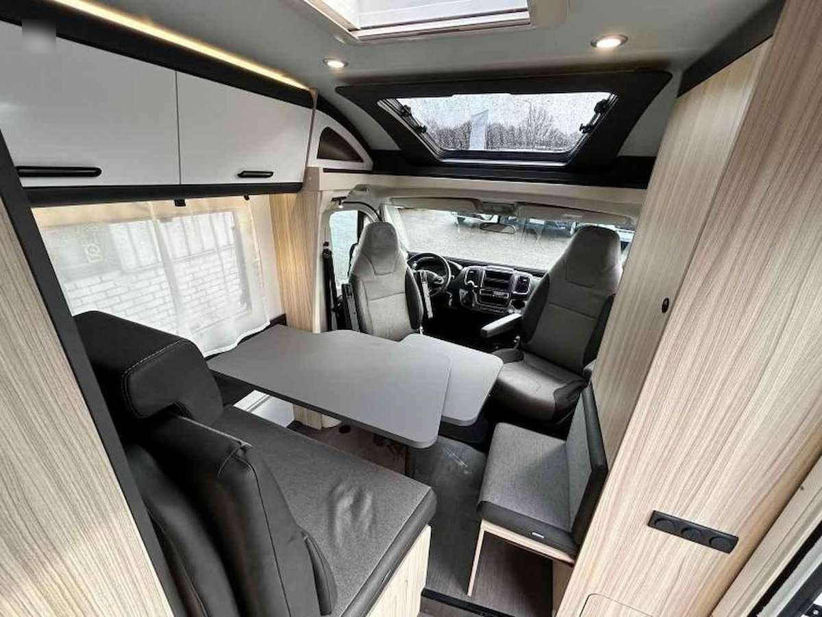 SUN LIVING C 65 SL - 세미 통합 모터홈 : 사진 5 SUN LIVING C 65 SL - 세미 통합 모터홈 : 사진 5