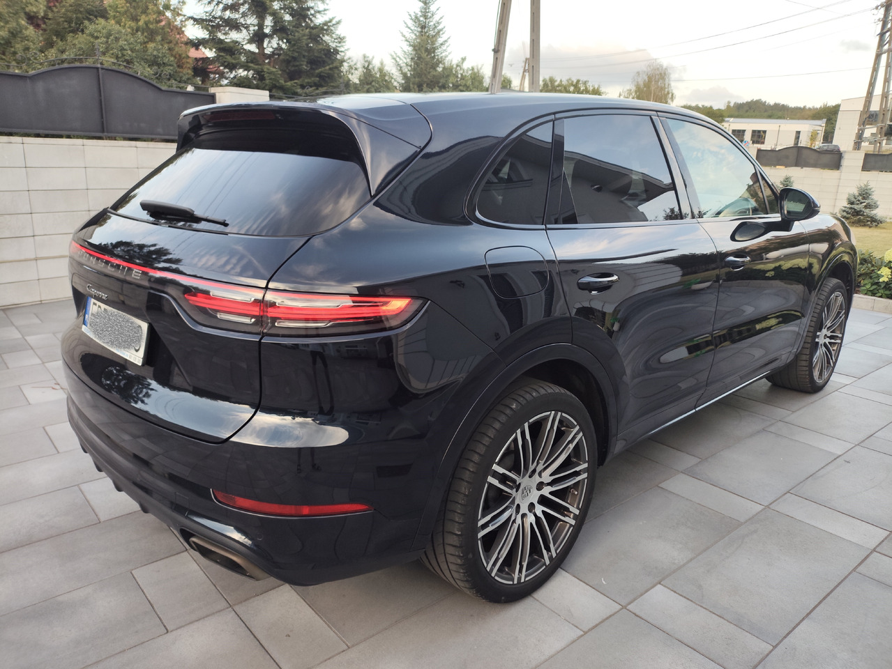 PORSCHE CAYENNE - 차량 : 사진 5 PORSCHE CAYENNE - 차량 : 사진 5