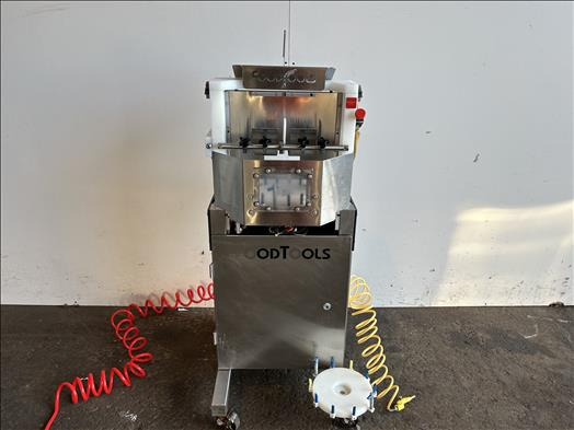 Food Tools CS4AAC Round cake slicer - 베이커리 기계 : 사진 1 Food Tools CS4AAC Round cake slicer - 베이커리 기계 : 사진 1