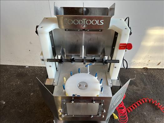 Food Tools CS4AAC Round cake slicer - 베이커리 기계 : 사진 3 Food Tools CS4AAC Round cake slicer - 베이커리 기계 : 사진 3