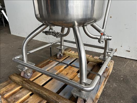 Quinn Holding tank - 식품기계 : 사진 4 Quinn Holding tank - 식품기계 : 사진 4
