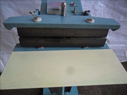 SWJY PFS - DD300 Bag sealer - 포장기 : 사진 4 SWJY PFS - DD300 Bag sealer - 포장기 : 사진 4