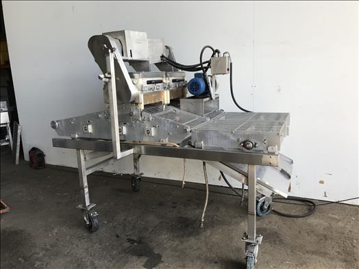 Sugden Twin lane fondant sheeter - 베이커리 기계 : 사진 2 Sugden Twin lane fondant sheeter - 베이커리 기계 : 사진 2