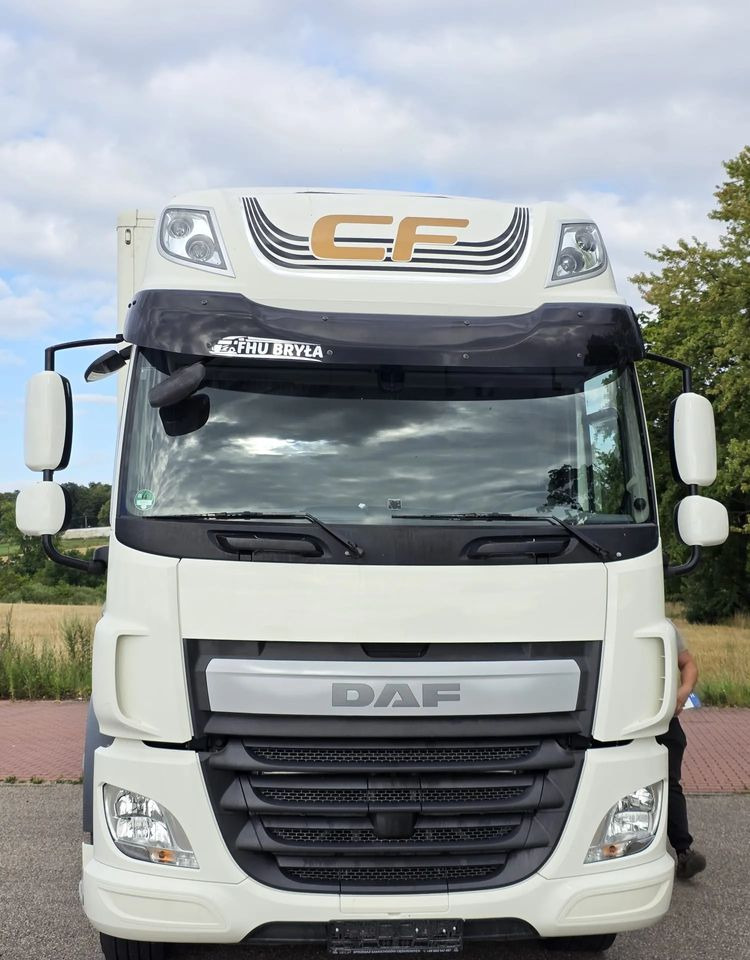 DAF CF 330/10.2017/KONTENER MEBLOWY/IZOTERMA/WINDA/18 PALET/E6/NISKI PRZEBIEG/Z NIEMIEC/JAK NOWY/DUŻY SILNIK 10 837cm3// - 박스 트럭 : 사진 3 DAF CF 330/10.2017/KONTENER MEBLOWY/IZOTERMA/WINDA/18 PALET/E6/NISKI PRZEBIEG/Z NIEMIEC/JAK NOWY/DUŻY SILNIK 10 837cm3// - 박스 트럭 : 사진 3