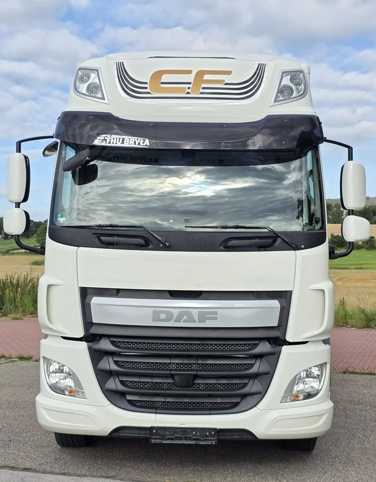 DAF CF 330/10.2017/KONTENER MEBLOWY/IZOTERMA/WINDA/18 PALET/E6/NISKI PRZEBIEG/Z NIEMIEC/JAK NOWY/DUŻY SILNIK 10 837cm3// - 박스 트럭 : 사진 3 DAF CF 330/10.2017/KONTENER MEBLOWY/IZOTERMA/WINDA/18 PALET/E6/NISKI PRZEBIEG/Z NIEMIEC/JAK NOWY/DUŻY SILNIK 10 837cm3// - 박스 트럭 : 사진 3