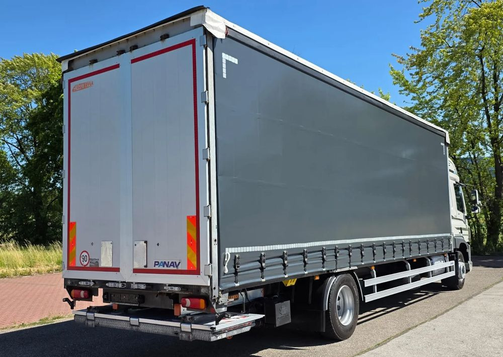 DAF CF290 / CF320 / FIRANKA / WINDA DHOLLANDIA / E6/ JEDEN WŁAŚCICIEL / SPROWADZONY / 22PALETY / 2019/ PODNOSZONY DACH / JAK NOWY - 커튼사이더 트럭 : 사진 4 DAF CF290 / CF320 / FIRANKA / WINDA DHOLLANDIA / E6/ JEDEN WŁAŚCICIEL / SPROWADZONY / 22PALETY / 2019/ PODNOSZONY DACH / JAK NOWY - 커튼사이더 트럭 : 사진 4
