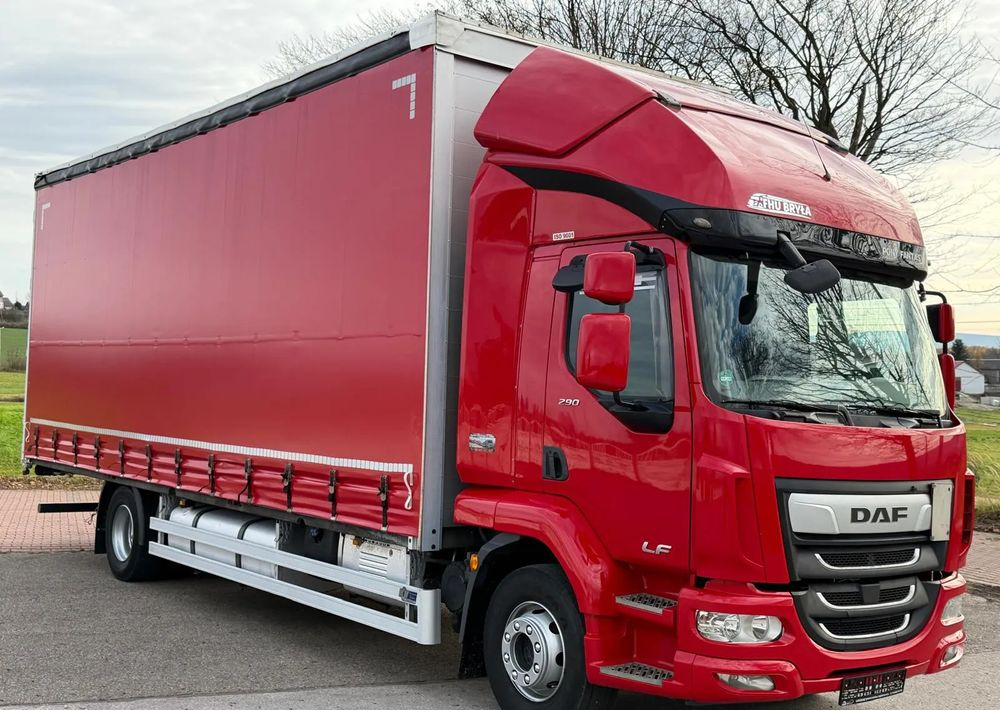 DAF LF 260 / WINDA / 16TON DMC / 3M WYSOKOŚĆ / JUMBO / FIRANKA / SYPIALKA / AUTOMAT / JEDEN WŁAŚCICIE / EURO 6 / 2017/ SPROWADZONY / 19 PALET / DUŻA ŁADOWNOŚĆ / - 커튼사이더 트럭 : 사진 2 DAF LF 260 / WINDA / 16TON DMC / 3M WYSOKOŚĆ / JUMBO / FIRANKA / SYPIALKA / AUTOMAT / JEDEN WŁAŚCICIE / EURO 6 / 2017/ SPROWADZONY / 19 PALET / DUŻA ŁADOWNOŚĆ / - 커튼사이더 트럭 : 사진 2