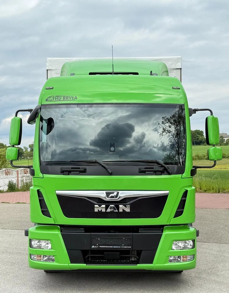 MAN TGL12.250/E6/20PALET/10.2018/SERWISOWANY/NISKI PRZEBIEG/WINDA/FIRANKA//JAK NOWY/SERWISOWANY - 커튼사이더 트럭 : 사진 3 MAN TGL12.250/E6/20PALET/10.2018/SERWISOWANY/NISKI PRZEBIEG/WINDA/FIRANKA//JAK NOWY/SERWISOWANY - 커튼사이더 트럭 : 사진 3
