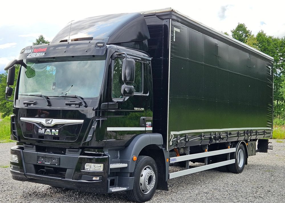 MAN TGM 12.290/15.290/E6/FIRANKA/BOCZNE DRZWI/BURTO-FIRANKA/18PALET/WINDA/NISKI PRZEBIEG/2018/CAŁY NA PODUSZKACH/SERWISOWANY - 커튼사이더 트럭 : 사진 1 MAN TGM 12.290/15.290/E6/FIRANKA/BOCZNE DRZWI/BURTO-FIRANKA/18PALET/WINDA/NISKI PRZEBIEG/2018/CAŁY NA PODUSZKACH/SERWISOWANY - 커튼사이더 트럭 : 사진 1