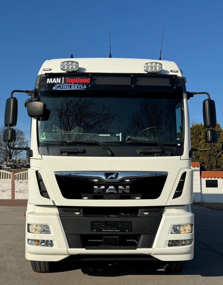 MAN TGM 15.290/E6/FIRANKA/BURTO-FIRANKA/SZKOŁA JAZDY/MAŁY ROZSTAW OSI/16PALET/WINDA/NISKI PRZEBIEG/2019/SERWISOWANY/JAK NOWY - 커튼사이더 트럭 : 사진 3 MAN TGM 15.290/E6/FIRANKA/BURTO-FIRANKA/SZKOŁA JAZDY/MAŁY ROZSTAW OSI/16PALET/WINDA/NISKI PRZEBIEG/2019/SERWISOWANY/JAK NOWY - 커튼사이더 트럭 : 사진 3