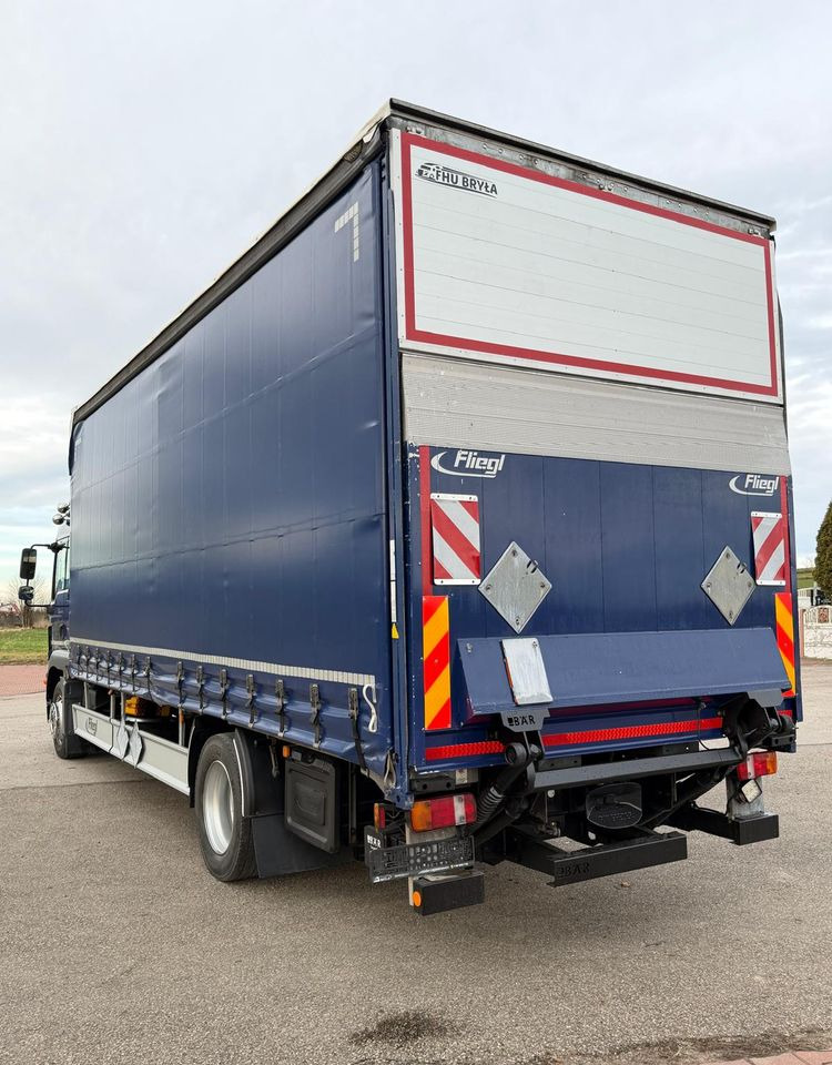 MAN TGM 18.340 / FIRANKA / LIFT / SPROWADZONY / KLIMA POSTOJOWA / 2017 / 9700 ŁADOWNOŚĆ / AUTOMAT / 18 PALET / E6 / WINDA / - 커튼사이더 트럭 : 사진 4 MAN TGM 18.340 / FIRANKA / LIFT / SPROWADZONY / KLIMA POSTOJOWA / 2017 / 9700 ŁADOWNOŚĆ / AUTOMAT / 18 PALET / E6 / WINDA / - 커튼사이더 트럭 : 사진 4