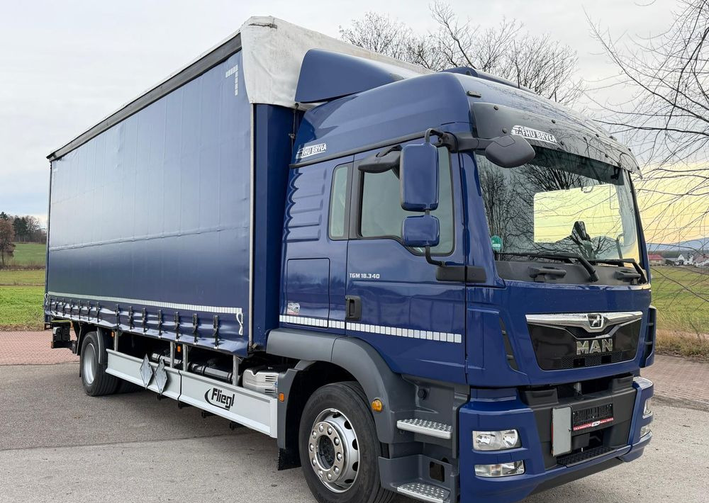 MAN TGM 18.340 / FIRANKA / LIFT / SPROWADZONY / KLIMA POSTOJOWA / 2017 / 9700 ŁADOWNOŚĆ / AUTOMAT / 18 PALET / E6 / WINDA / - 커튼사이더 트럭 : 사진 1 MAN TGM 18.340 / FIRANKA / LIFT / SPROWADZONY / KLIMA POSTOJOWA / 2017 / 9700 ŁADOWNOŚĆ / AUTOMAT / 18 PALET / E6 / WINDA / - 커튼사이더 트럭 : 사진 1