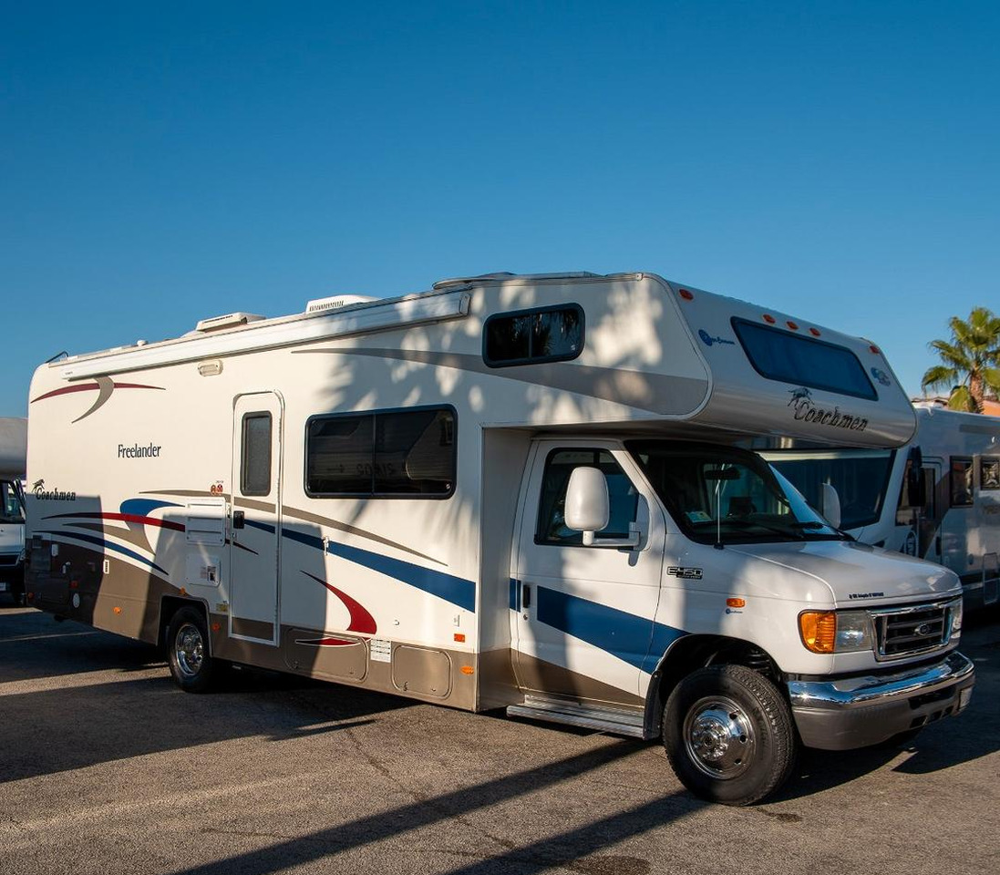 Coachmen freelander mm2920ds - 알코브 모터홈 : 사진 3 Coachmen freelander mm2920ds - 알코브 모터홈 : 사진 3