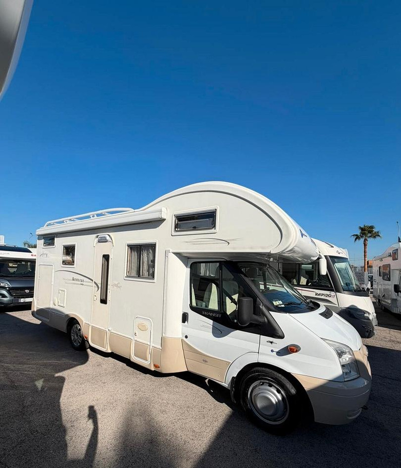 - 캠핑카 : 사진 2 - 캠핑카 : 사진 2