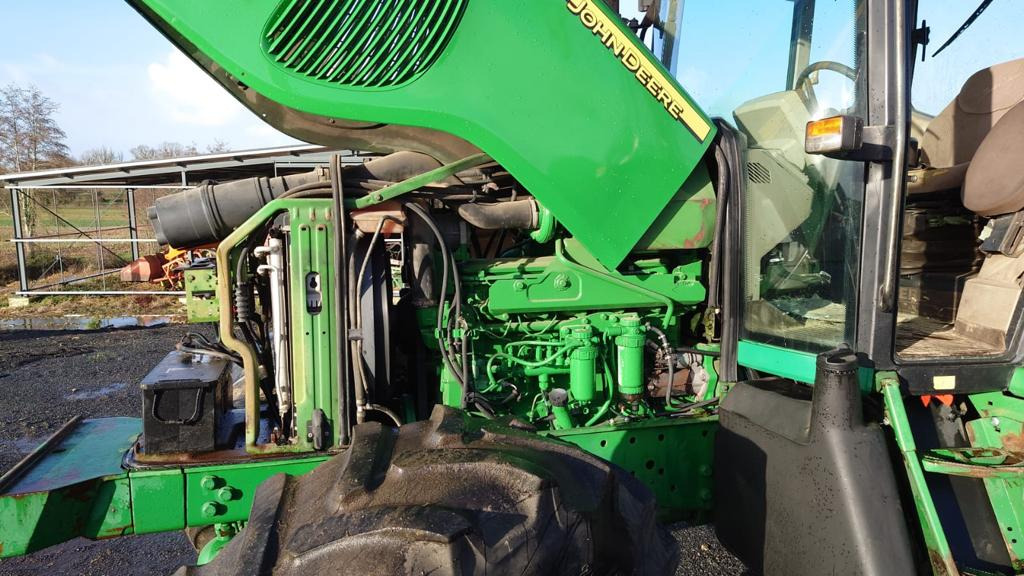 농업용 기계 JOHN DEERE 6520 : 사진 9 농업용 기계 JOHN DEERE 6520 : 사진 9