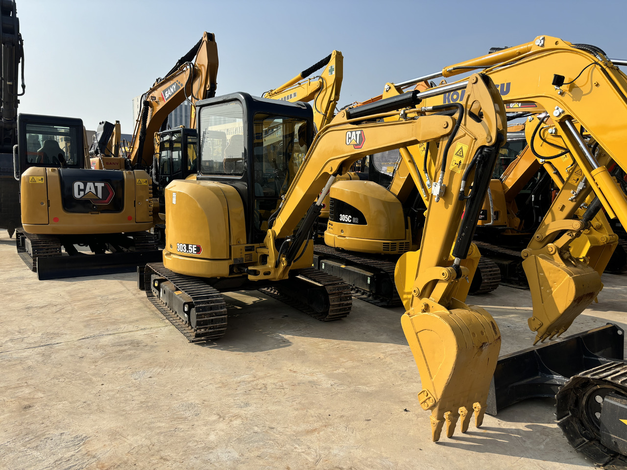 CATERPILLAR CAT303.5E - 미니 굴삭기 : 사진 5 CATERPILLAR CAT303.5E - 미니 굴삭기 : 사진 5