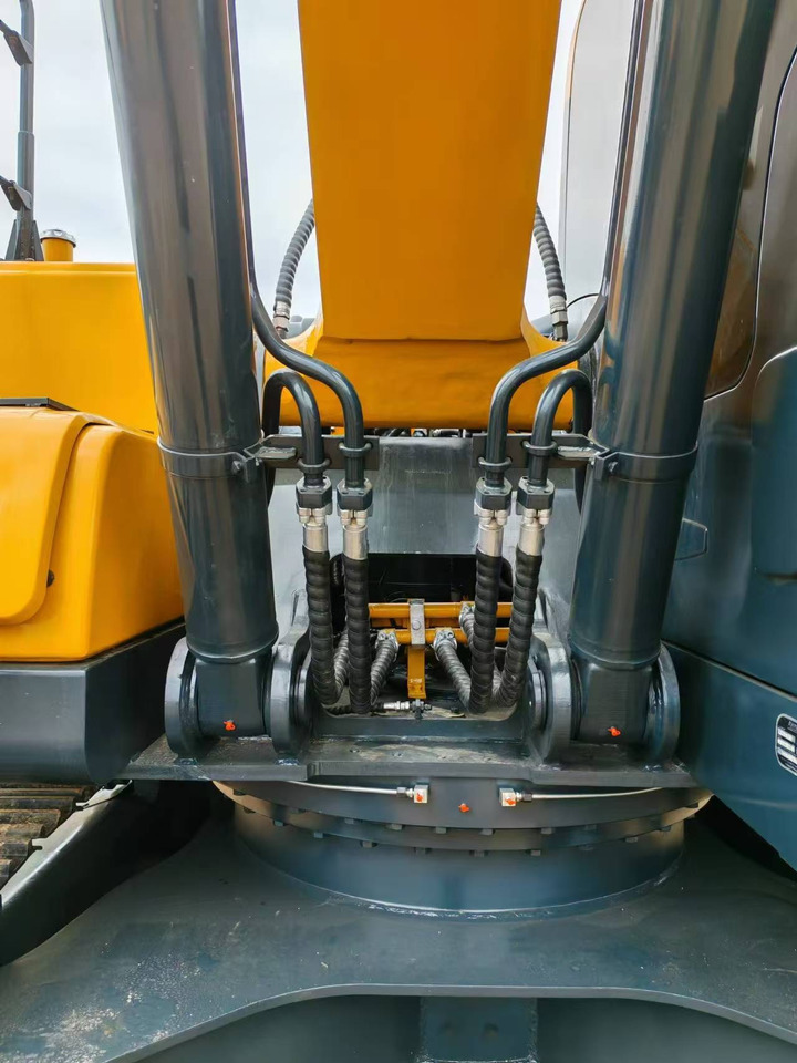 Hyundai Hyundai 220 LC-9 S - 크롤러 굴삭기 : 사진 4 Hyundai Hyundai 220 LC-9 S - 크롤러 굴삭기 : 사진 4