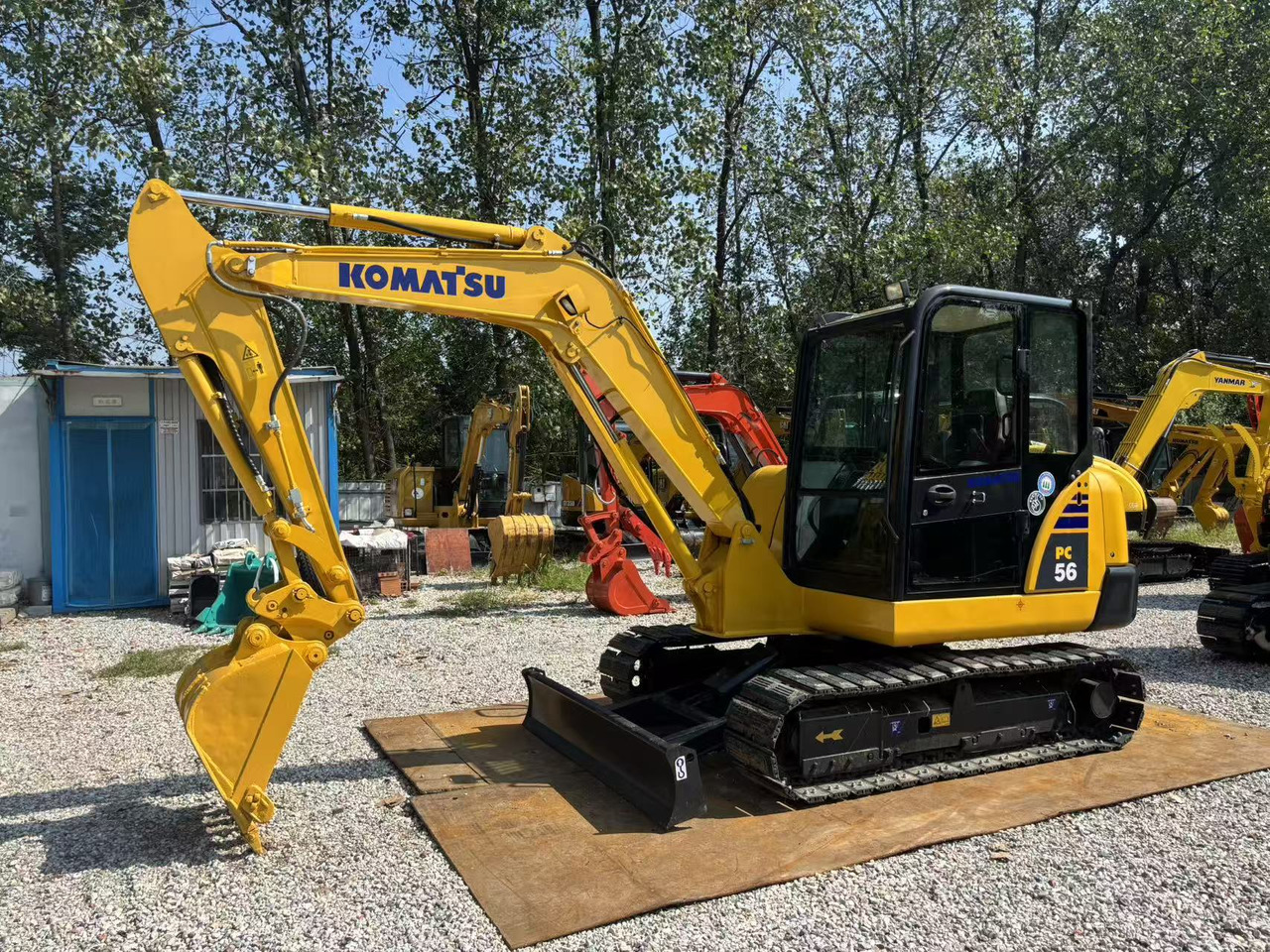 KOMATSU PC56 - 미니 굴삭기 : 사진 2 KOMATSU PC56 - 미니 굴삭기 : 사진 2