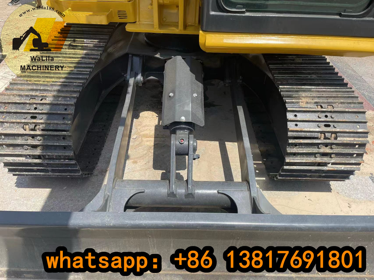 KOMATSU PC70-8 - 미니 굴삭기 : 사진 3 KOMATSU PC70-8 - 미니 굴삭기 : 사진 3