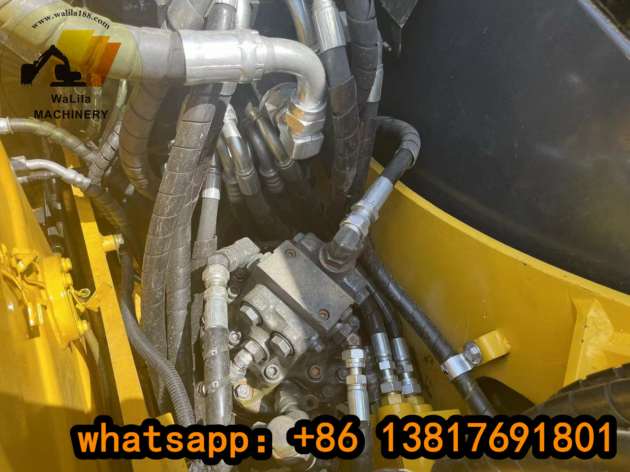 KOMATSU PC70-8 - 미니 굴삭기 : 사진 4 KOMATSU PC70-8 - 미니 굴삭기 : 사진 4