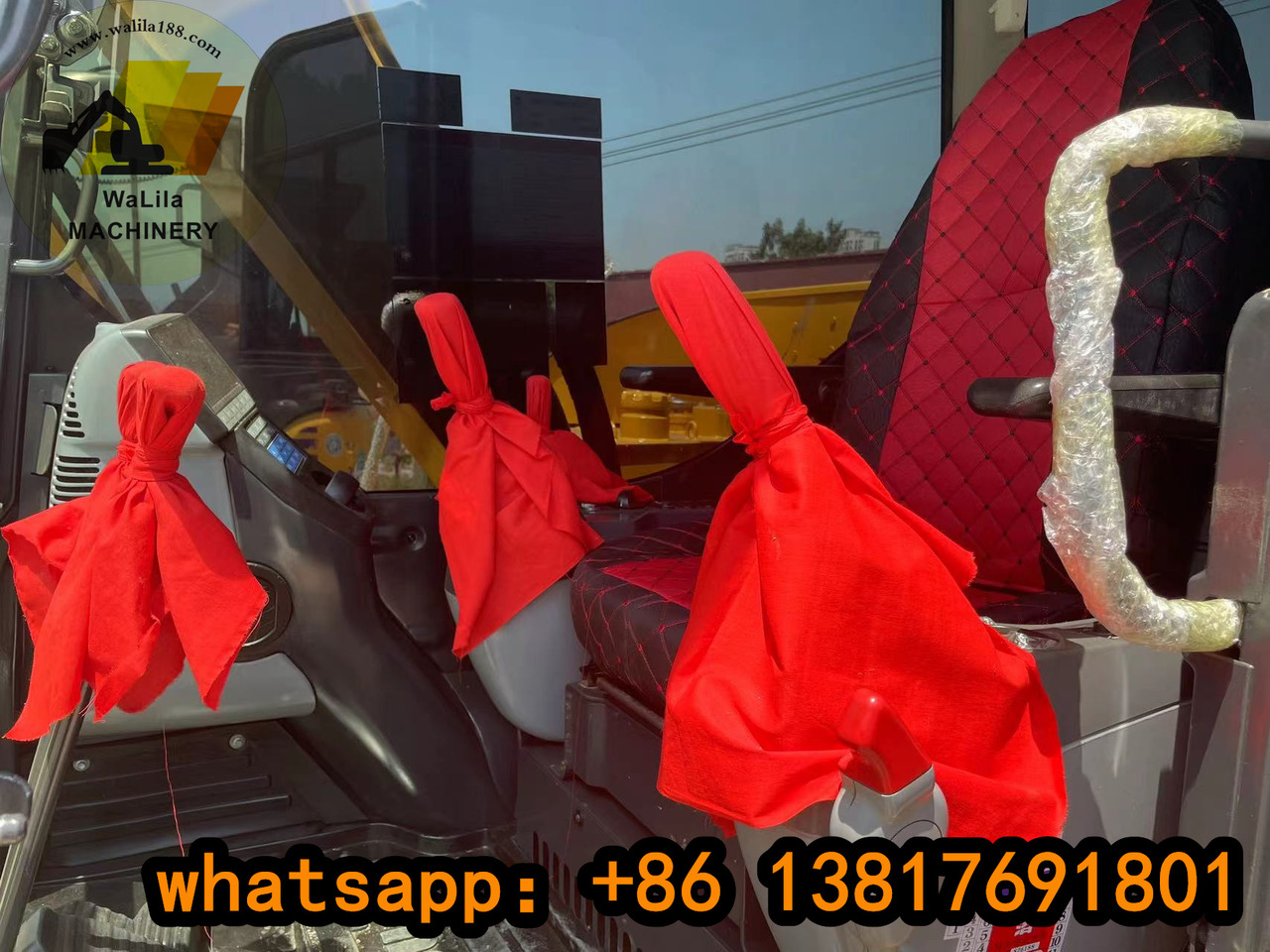 KOMATSU PC70-8 - 미니 굴삭기 : 사진 2 KOMATSU PC70-8 - 미니 굴삭기 : 사진 2